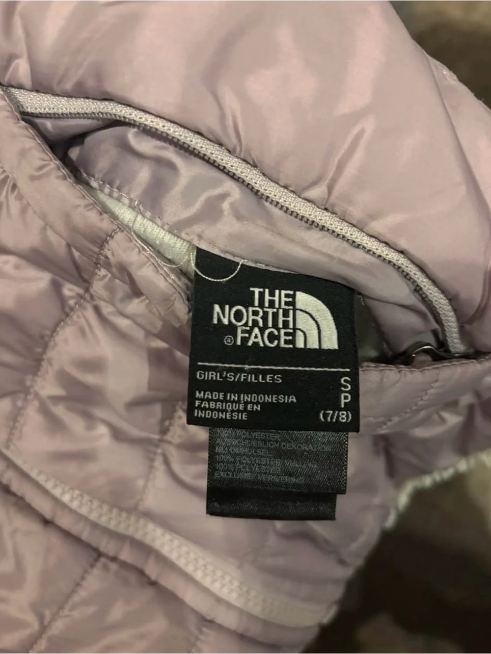The North Face Women's Quilted Puffer Jacket in Dusty Lavender